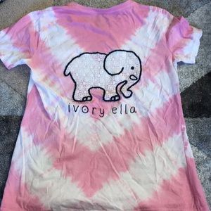 3/$25 Ivory Ella perfect fit tie dye tee